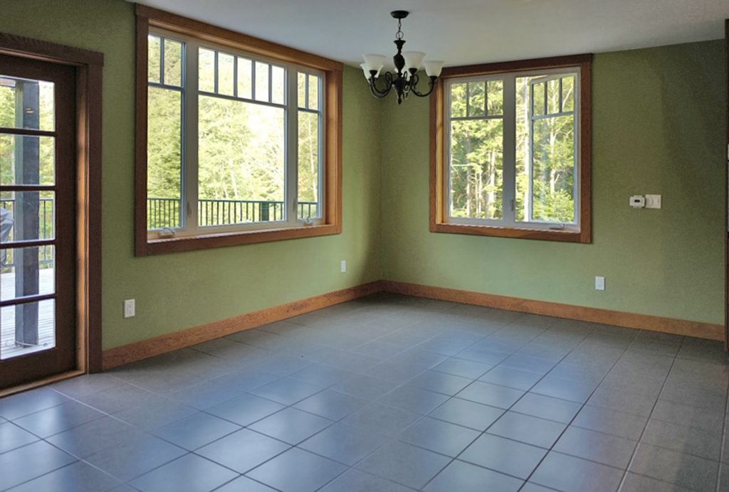 listing image 1108810420884673056