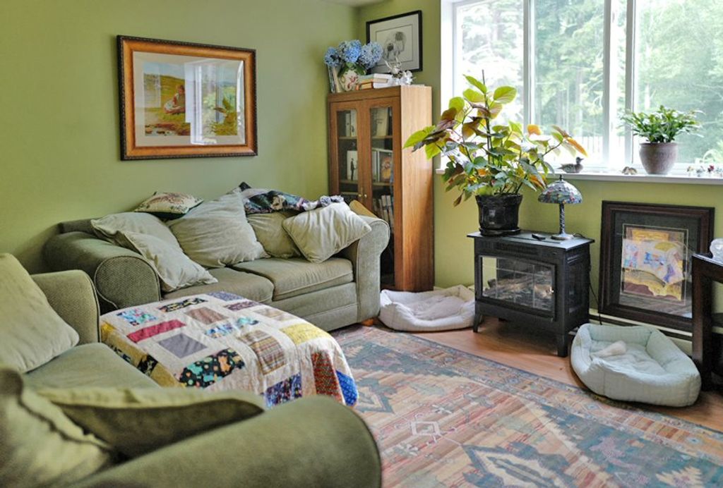 listing image 1109898054895566229