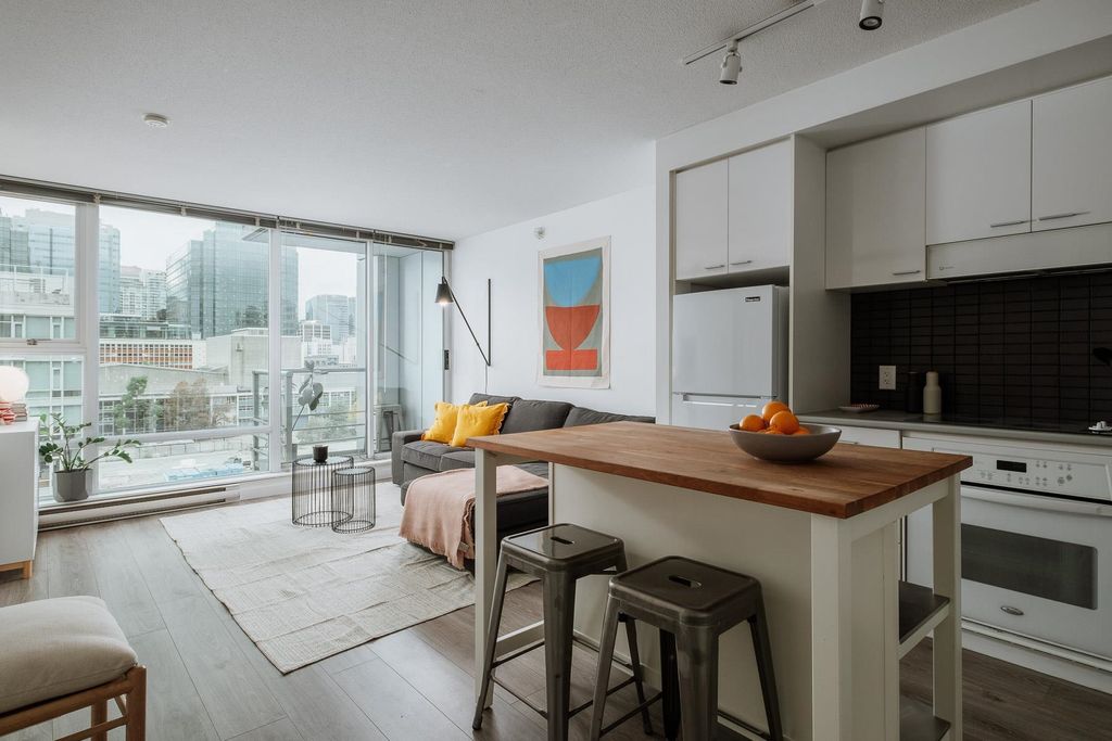 listing image 1106411950787708902