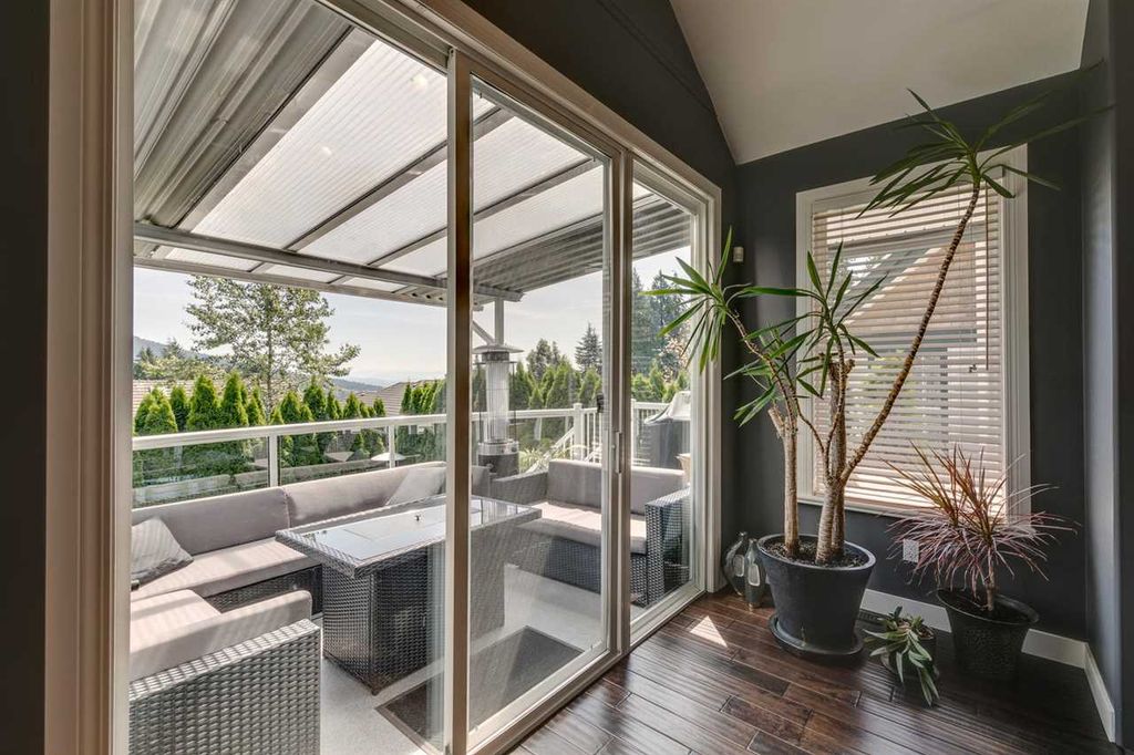 listing image 1109775002146850033
