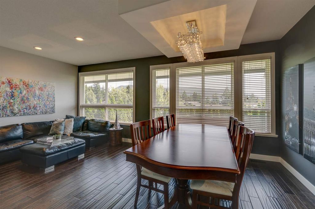 listing image 1102488554528127277