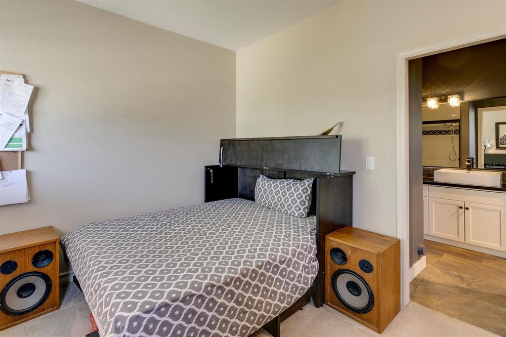 listing image 1106599851051328651
