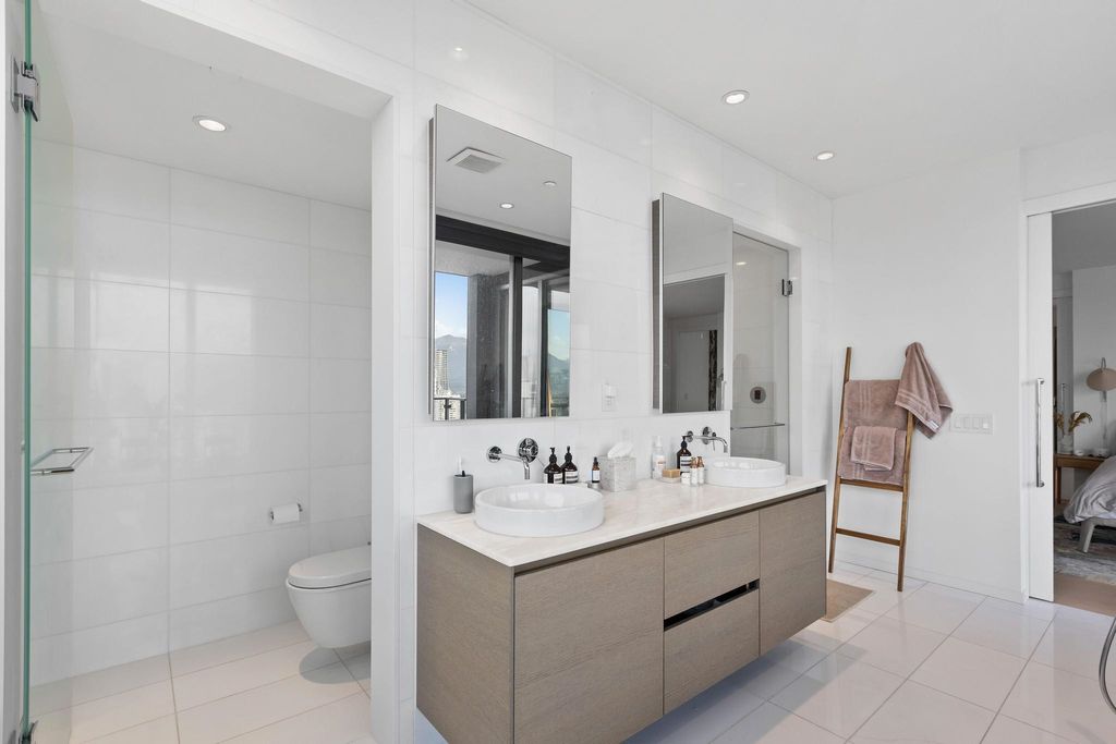 listing image 1108827824309113883