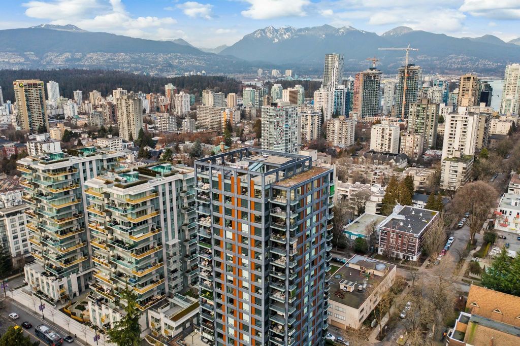 listing image 1107983306347263196