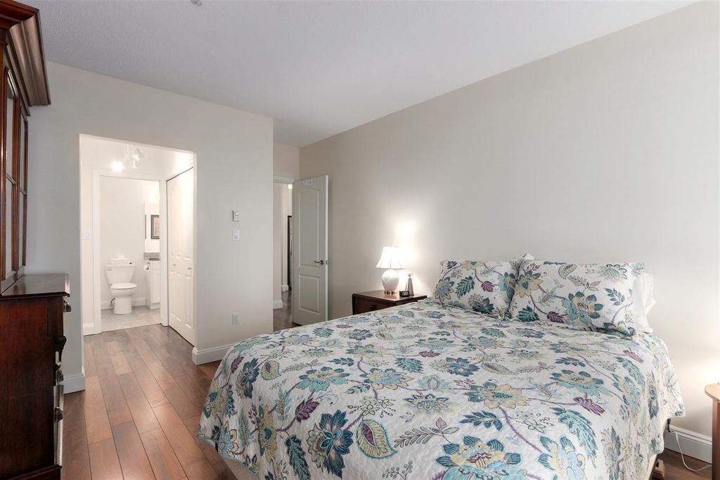listing image 1101359251888282022