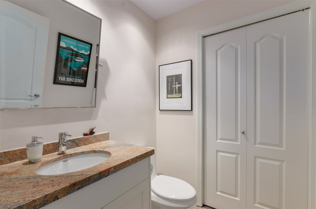 listing image 1106626692117466685