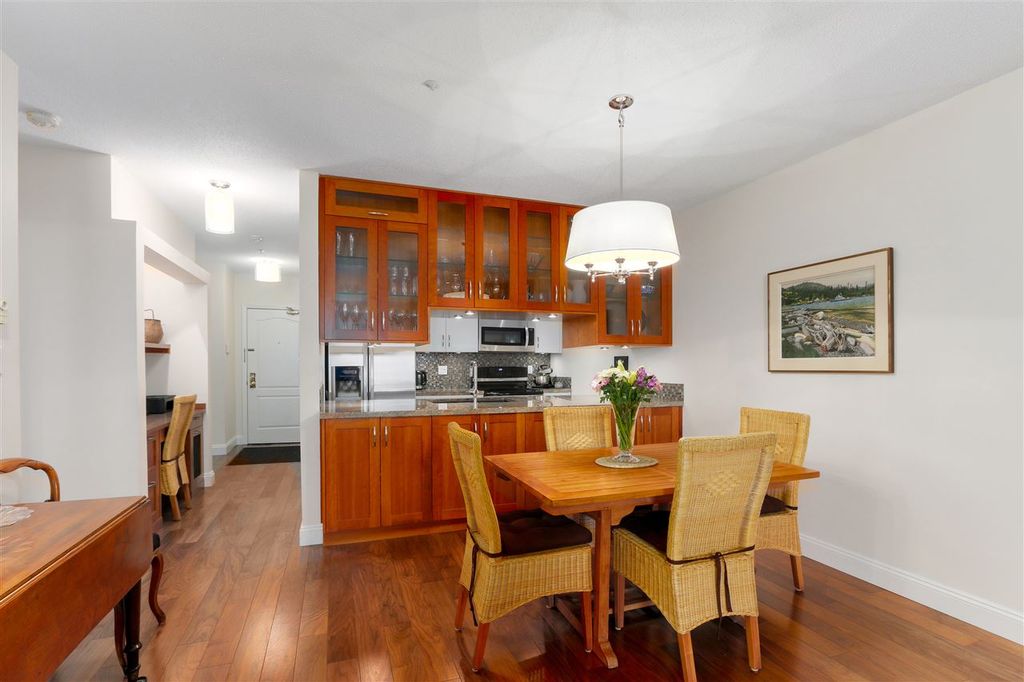 listing image 1108777382450426317