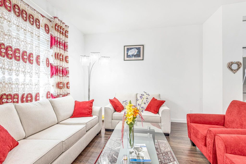 listing image 1105756828115305317