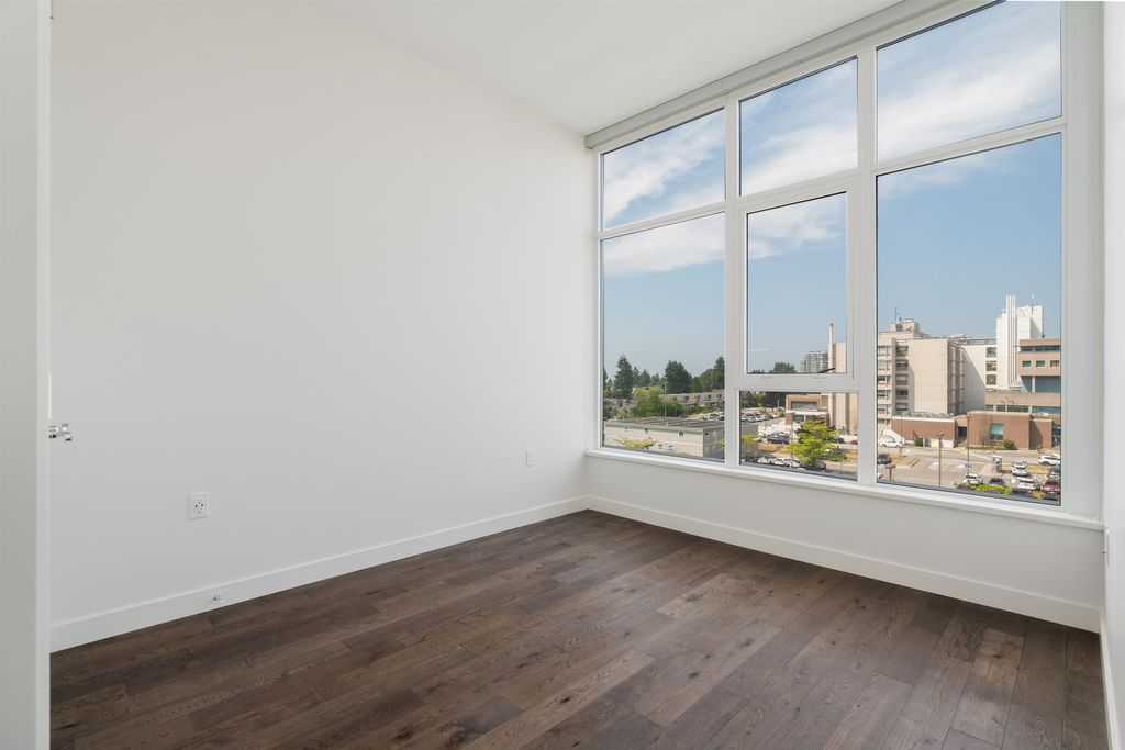 listing image 1100989288652825656