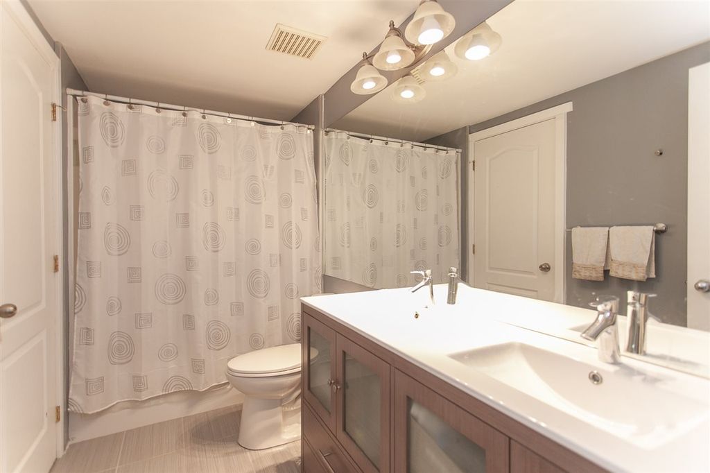 listing image 1102907161432008679