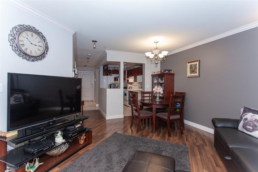 listing image 1104753500696332389