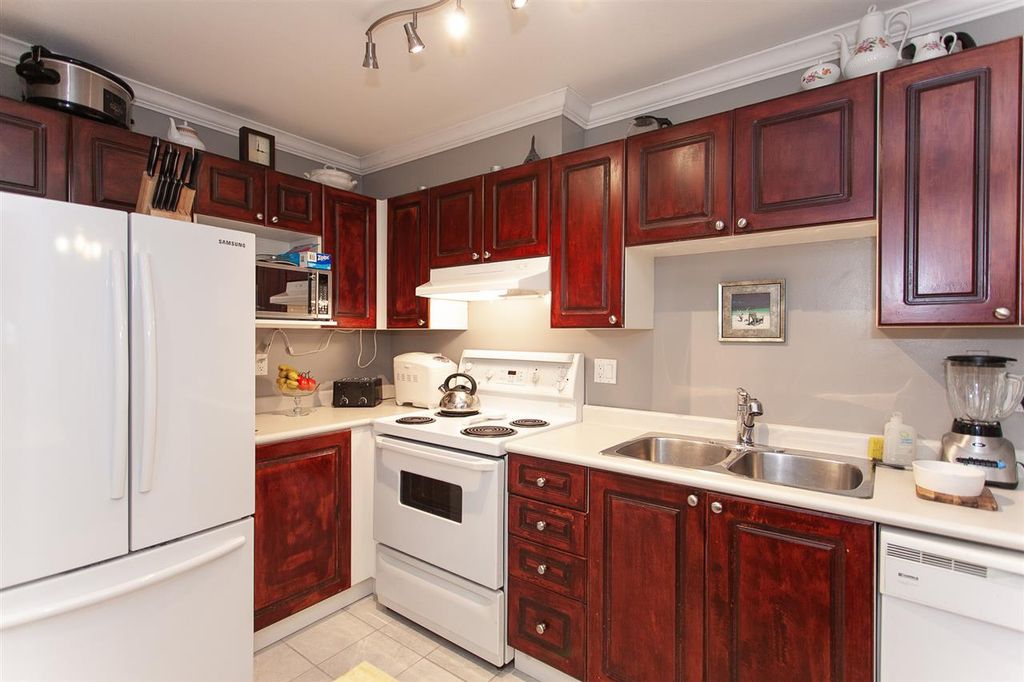 listing image 1109600847180506784