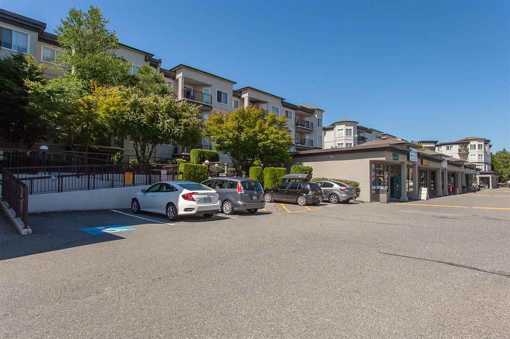 listing image 1103611940515098029