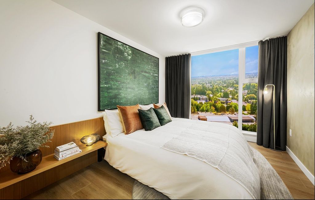 listing image 1104247780465612914