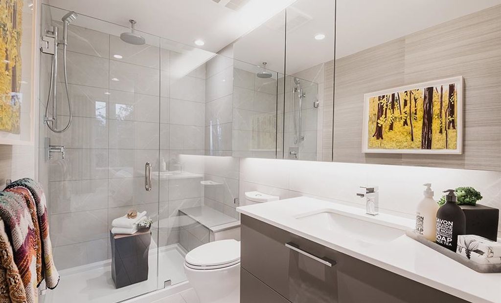 listing image 1106754938790639260