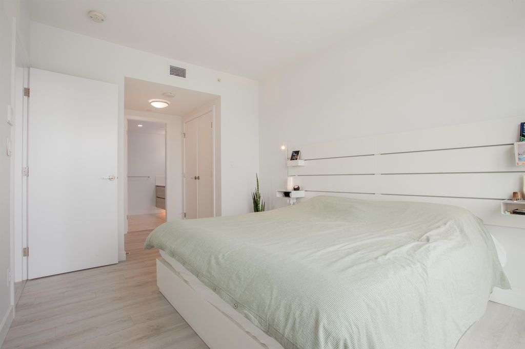 listing image 1101396971500283048