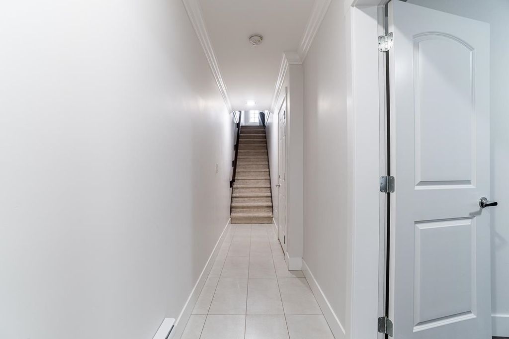 listing image 1109274206670863761