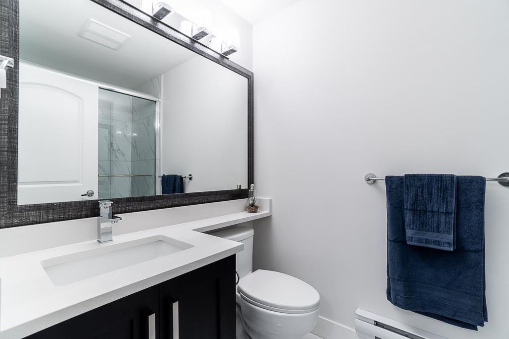 listing image 1106243975420525356