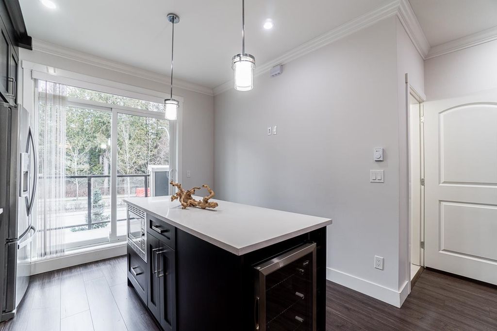 listing image 1107916780511509741