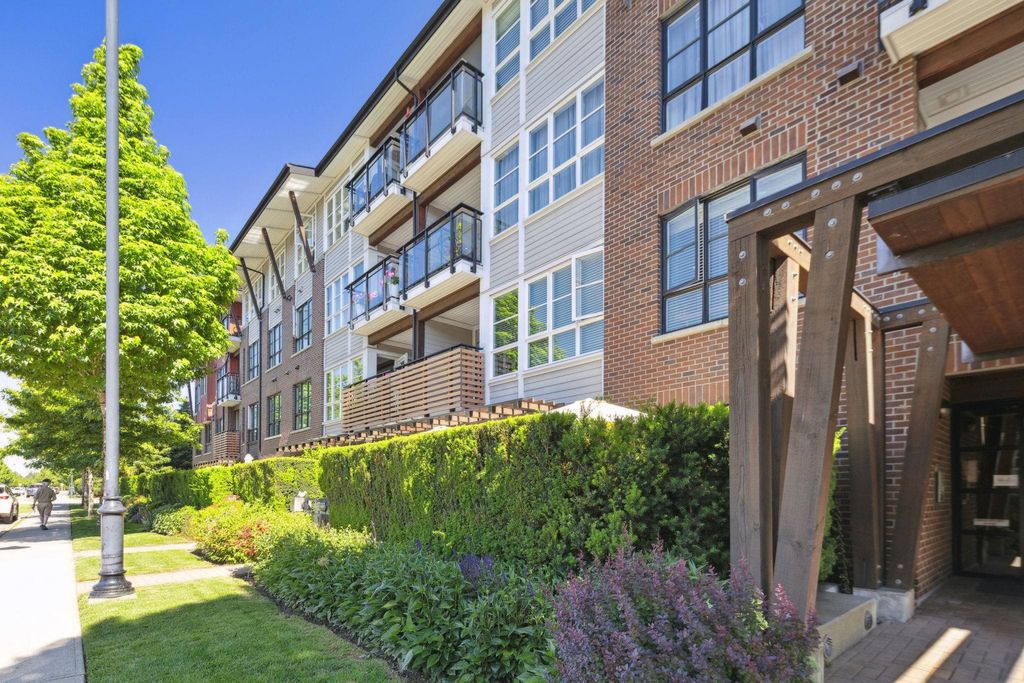 listing image 1104740906351149508