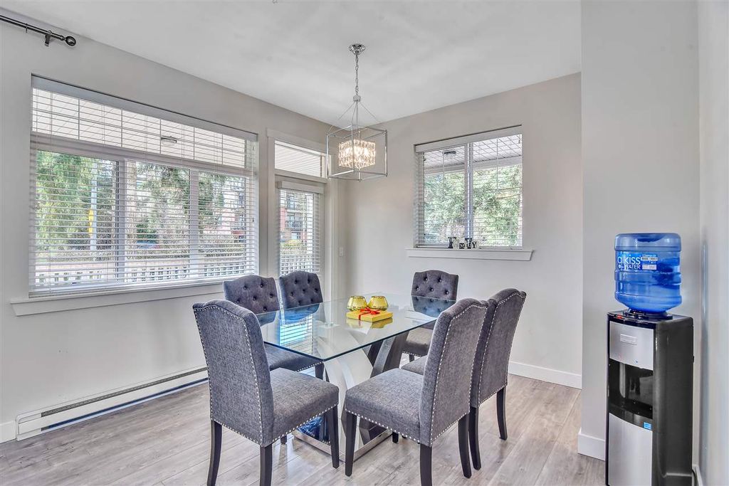 listing image 1103983119827622398