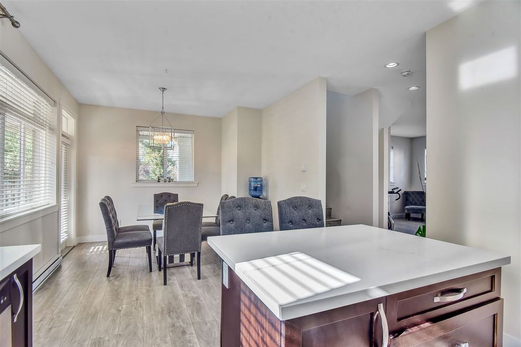 listing image 1109114958572144969