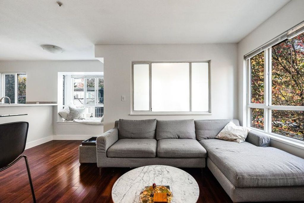 listing image 1108714041953906968
