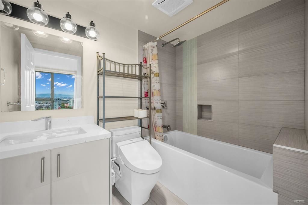 listing image 1109752569669634347