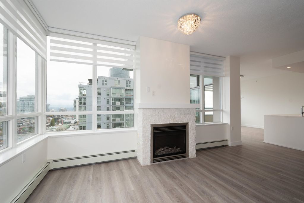 listing image 1105587604694272979