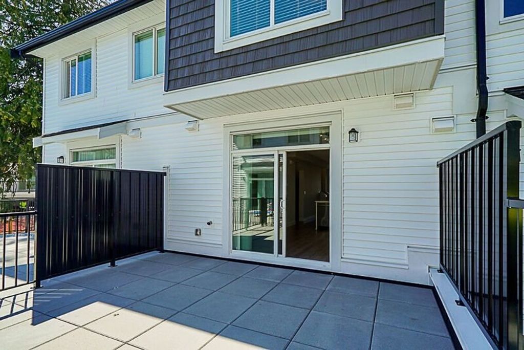 listing image 1101547752088210580