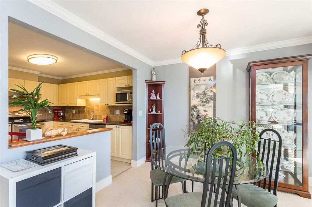 listing image 1109844778879881253