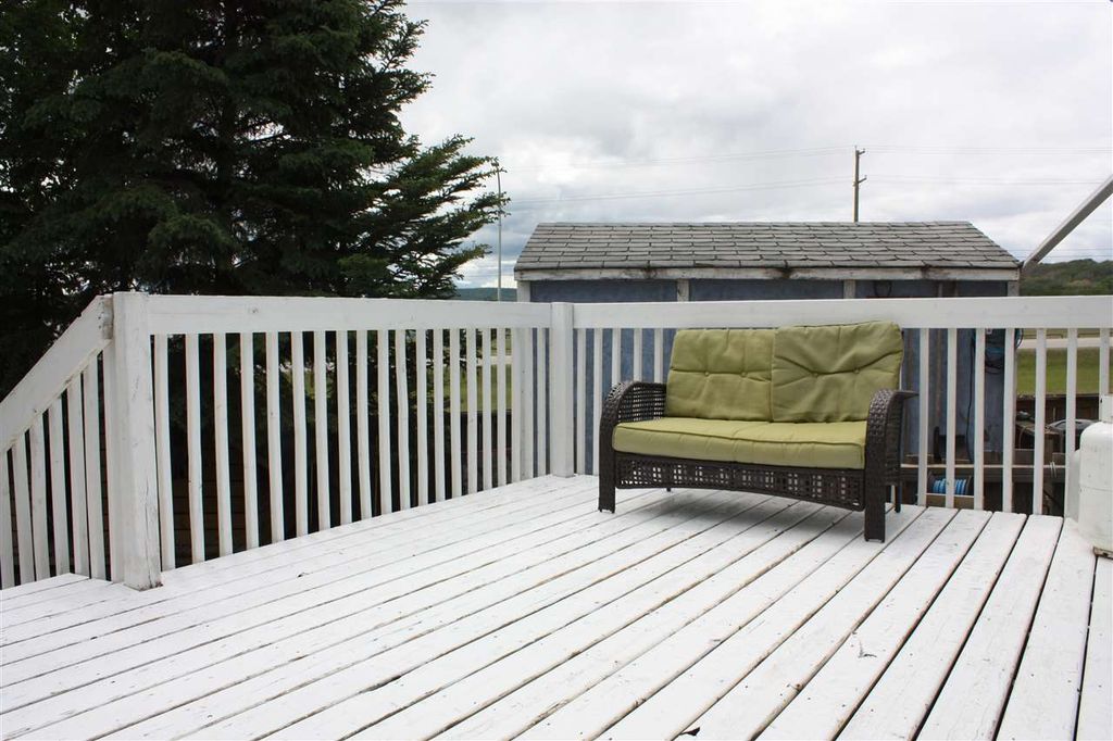 listing image 1104706280985978791