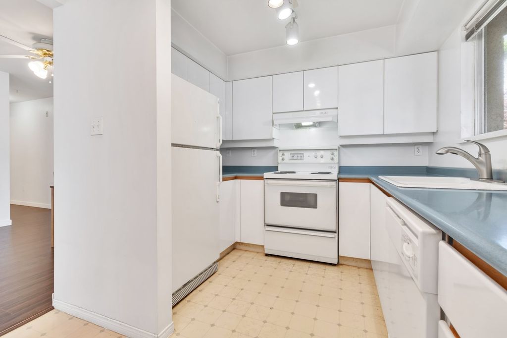 listing image 1106060036752842914