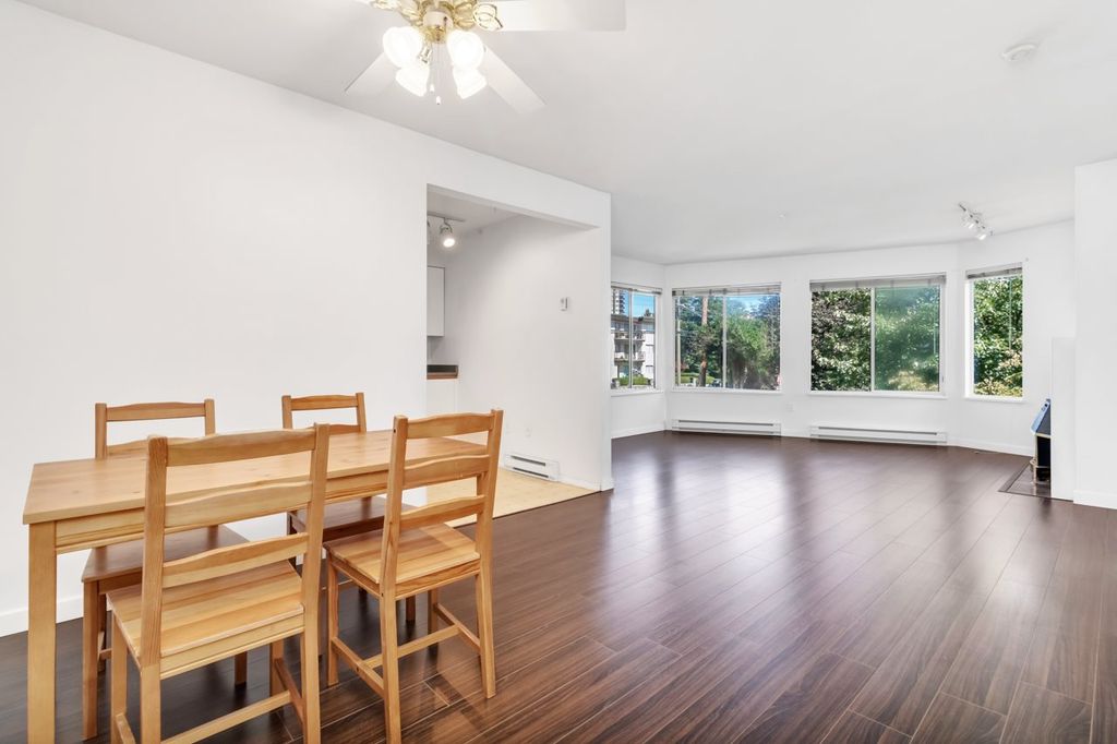 listing image 1108696884983297289