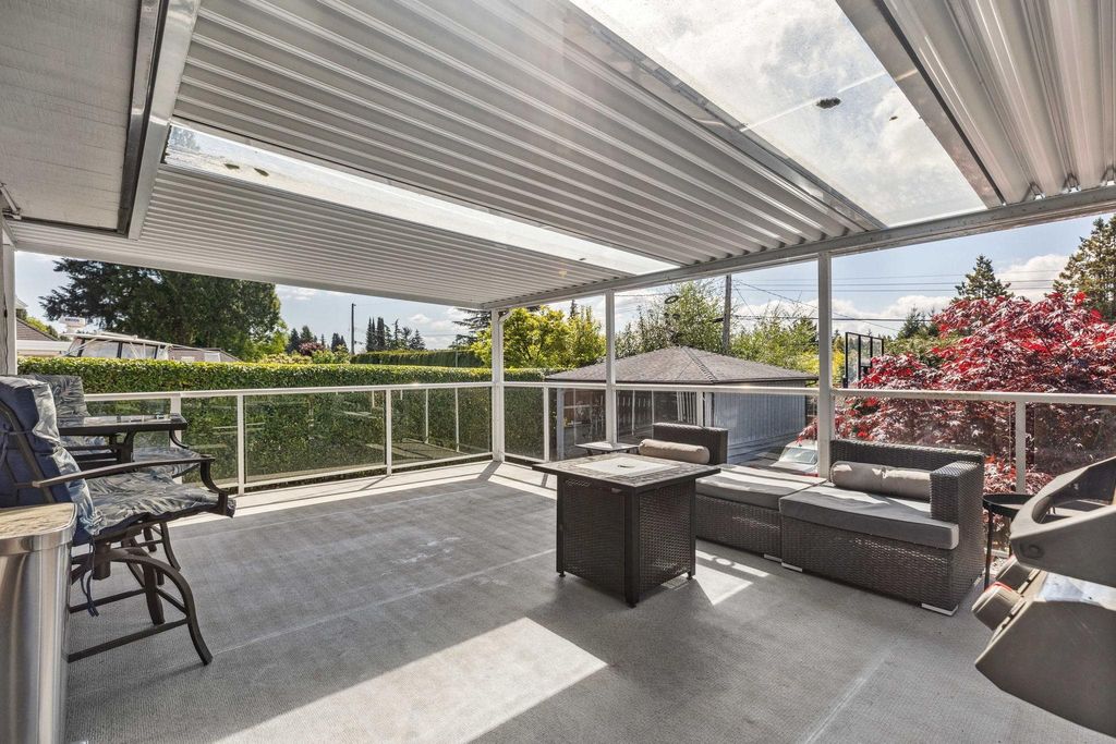 listing image 1103798809062187328