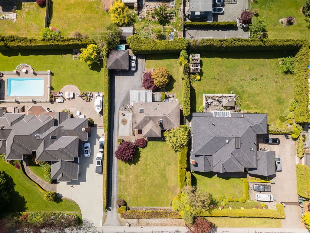 listing image 1102616565787206481