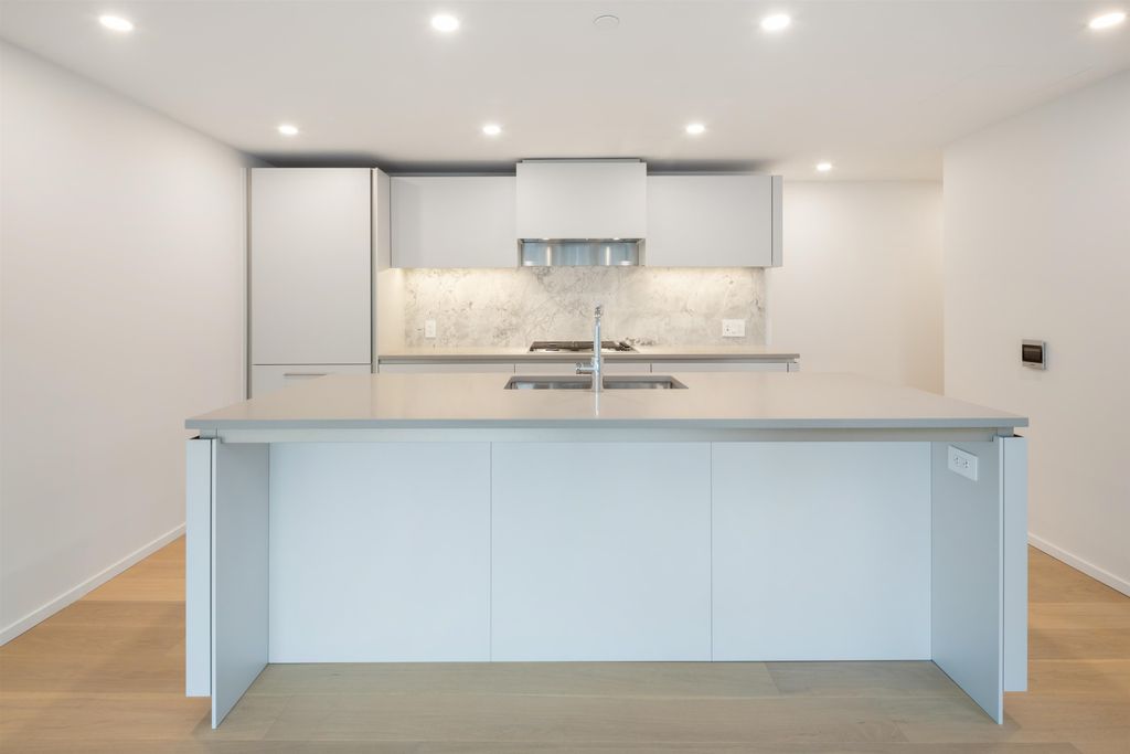 listing image 1107146805240913635