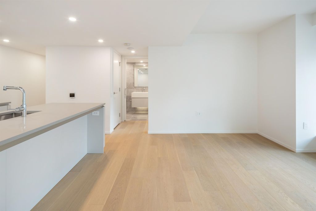 listing image 1102009041781068922