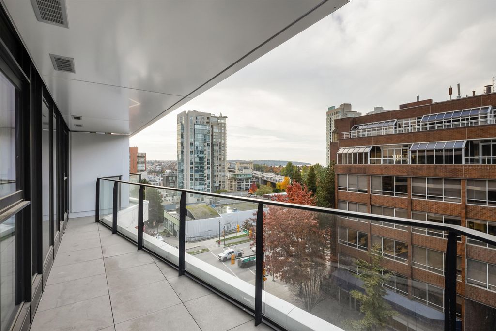 listing image 1106316432321927252
