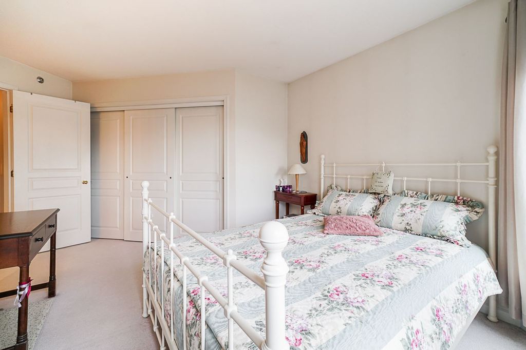 listing image 1103247367389133386