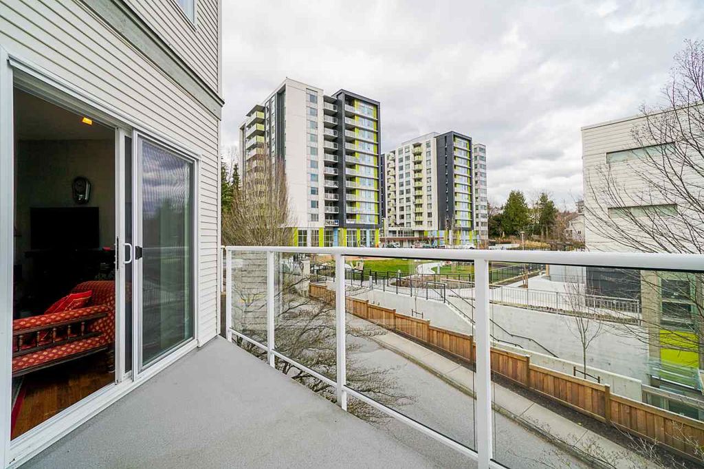 listing image 1104607750884998808