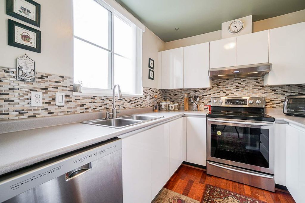 listing image 1106025273735360403