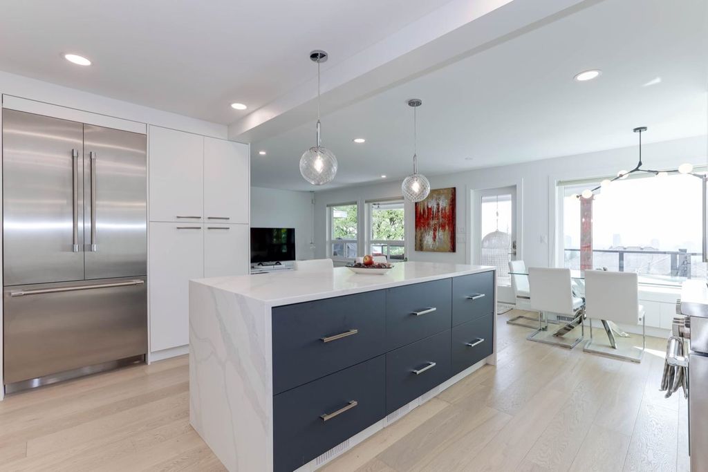 listing image 1102043951020031711