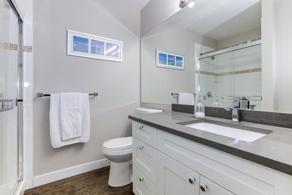 listing image 1105138002688988666