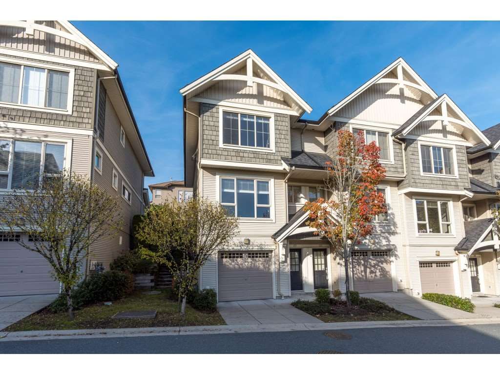 listing image 1104568864212397645