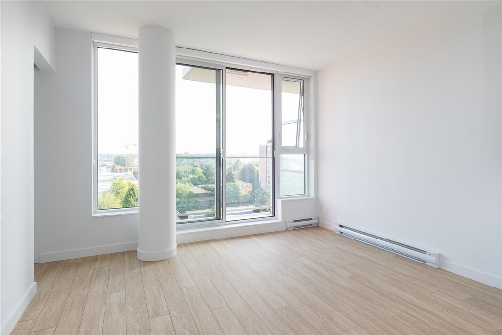 listing image 1107512349236765240
