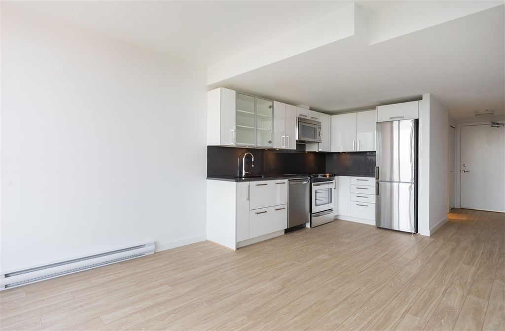 listing image 1103939152453077739