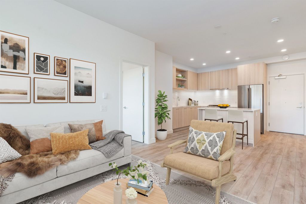 listing image 1101921271134899776