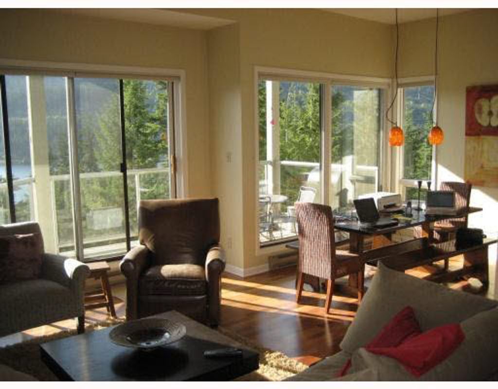 listing image 1100770591531422740