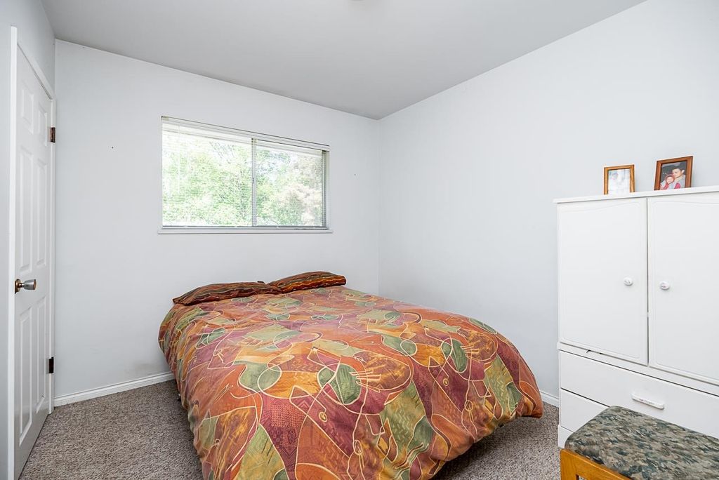 listing image 1101267398330408218